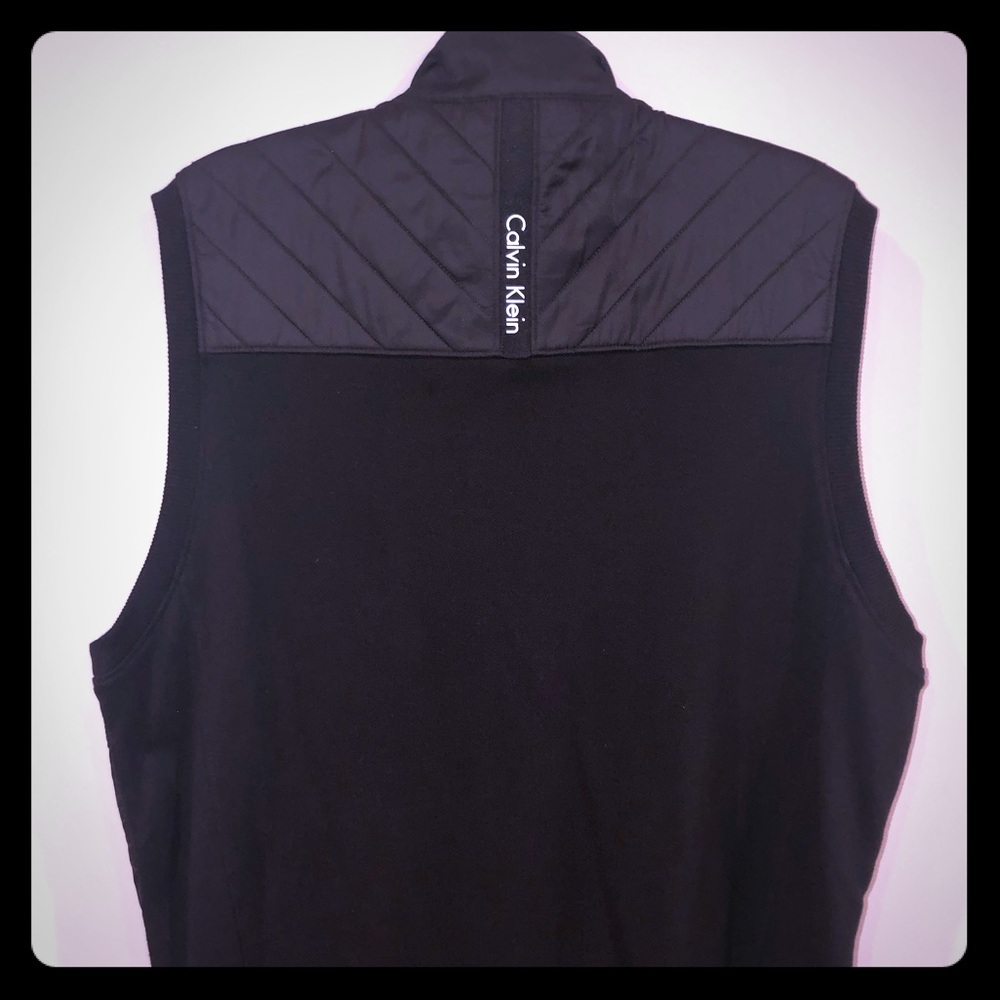 🇺🇸 Calvin Klein XL/TG Lightweight Black Vest - Picture 2 of 6